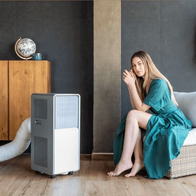ForceClima 12650 Style Heating Climatiseur portatif de 12000 BTU avec pompe à chaleur pour une utilisation tout au long de l'année, télécommande et contrôle tactile pour un confort total. – Image 5
